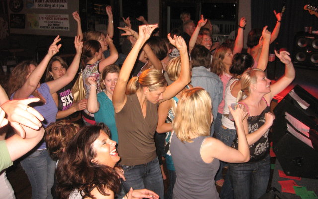 Click for more pics from P.D. Pappy's