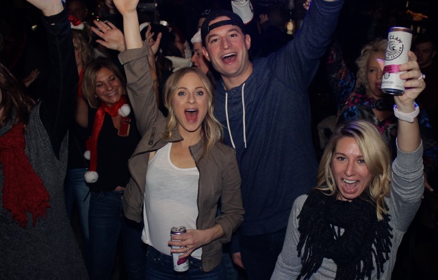 Click for more pics from The Narrows Saloon